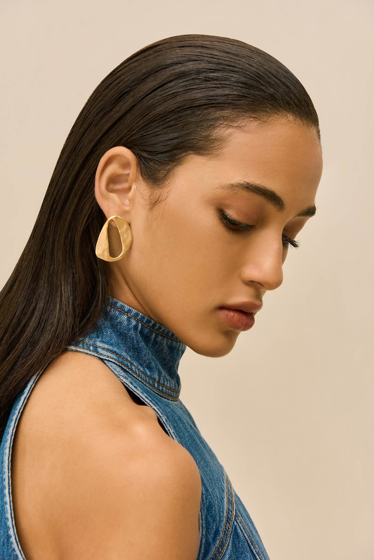 RUE MINI EARRING - BRUSHED BRASS
