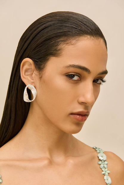 RUE MINI EARRING - ANTIQUE SILVER