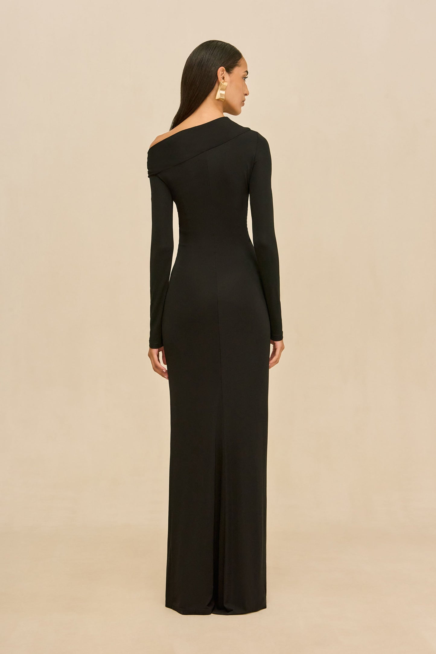 DELAINEY GOWN - BLACK
