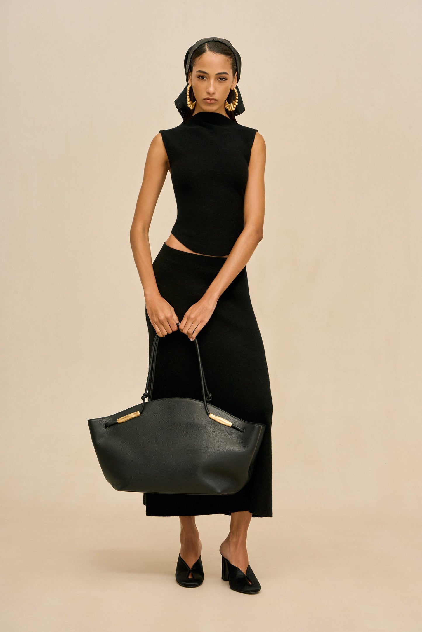 ROMMA KNIT TOP - BLACK