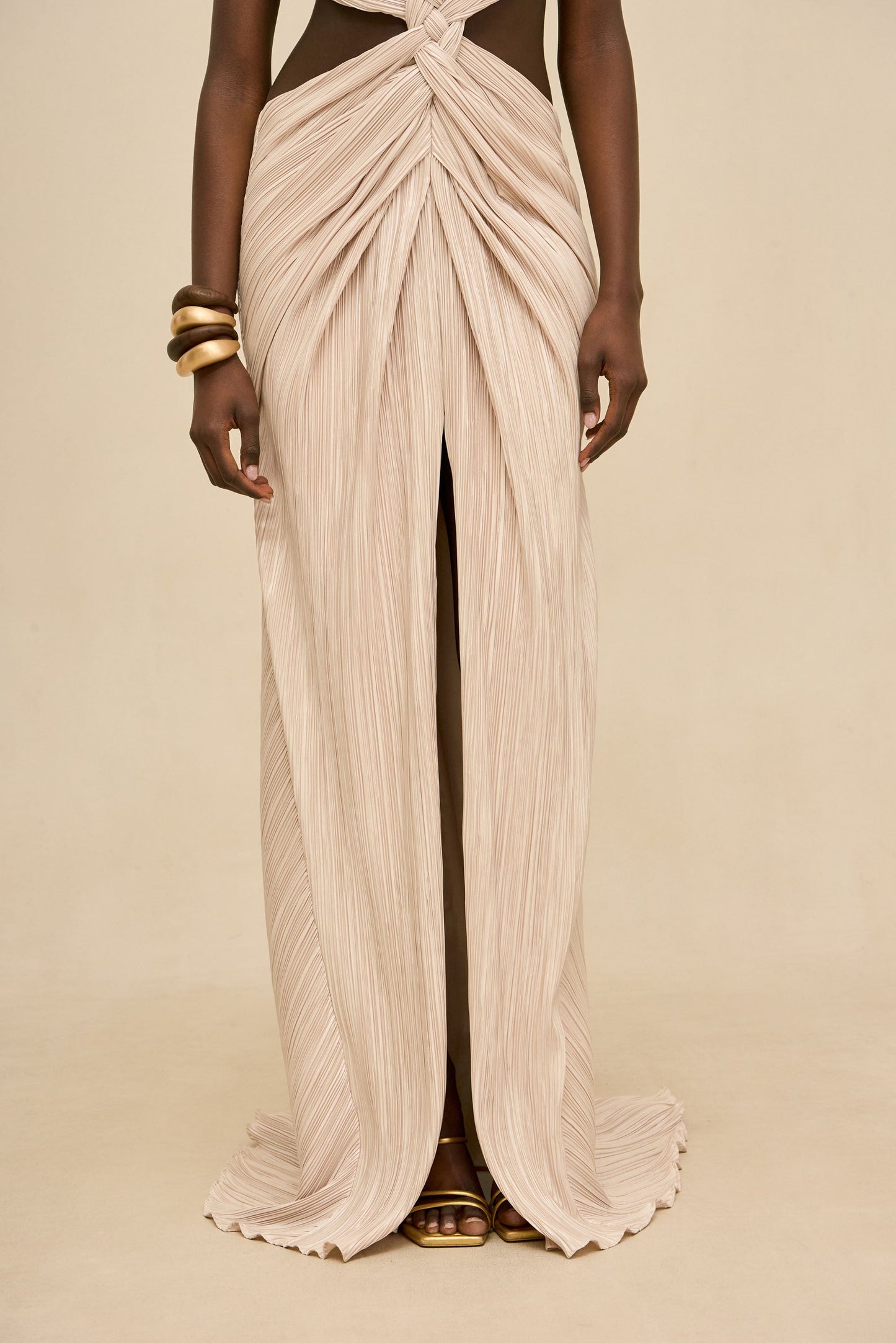 VOSS GOWN - DOVE