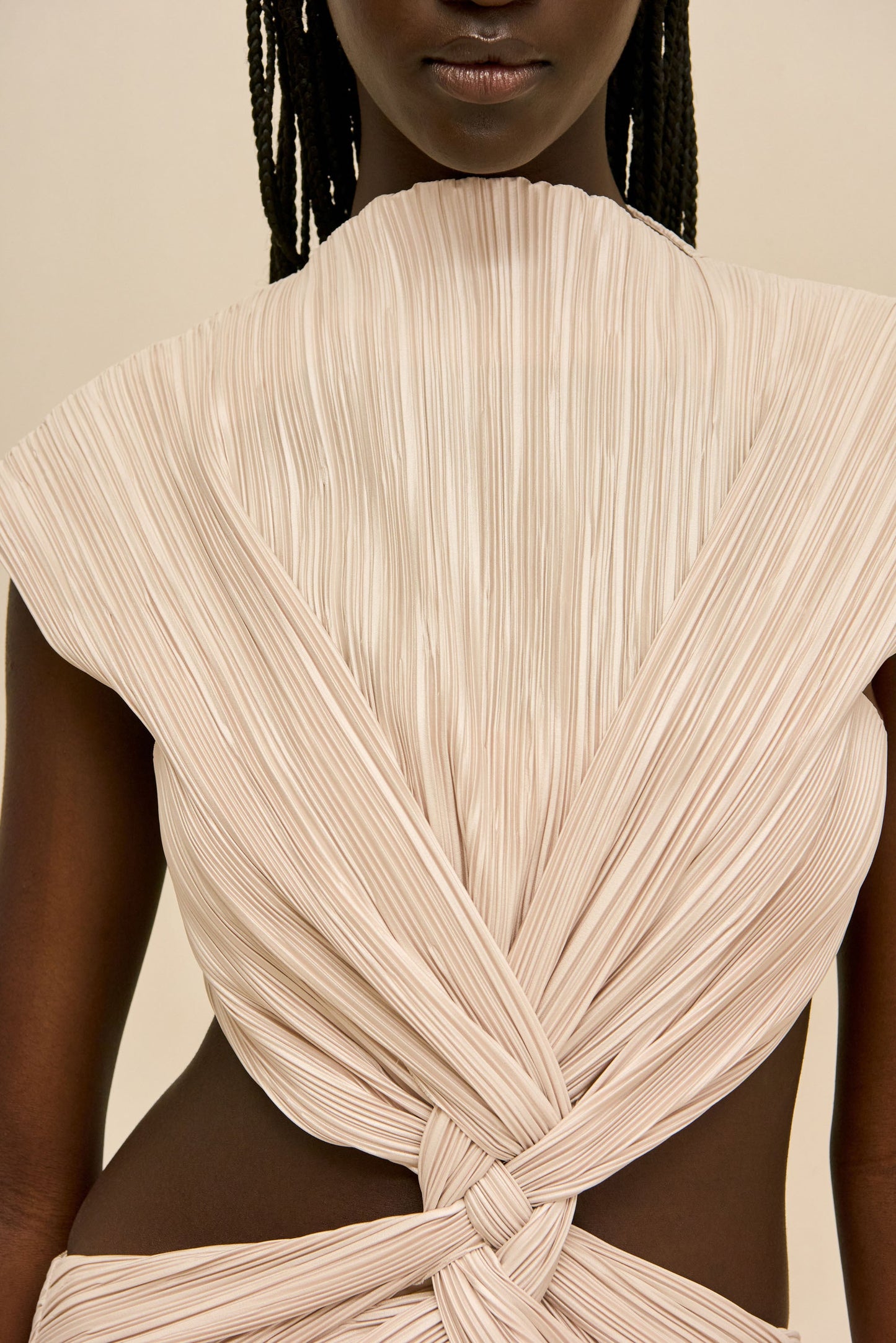 VOSS GOWN - DOVE