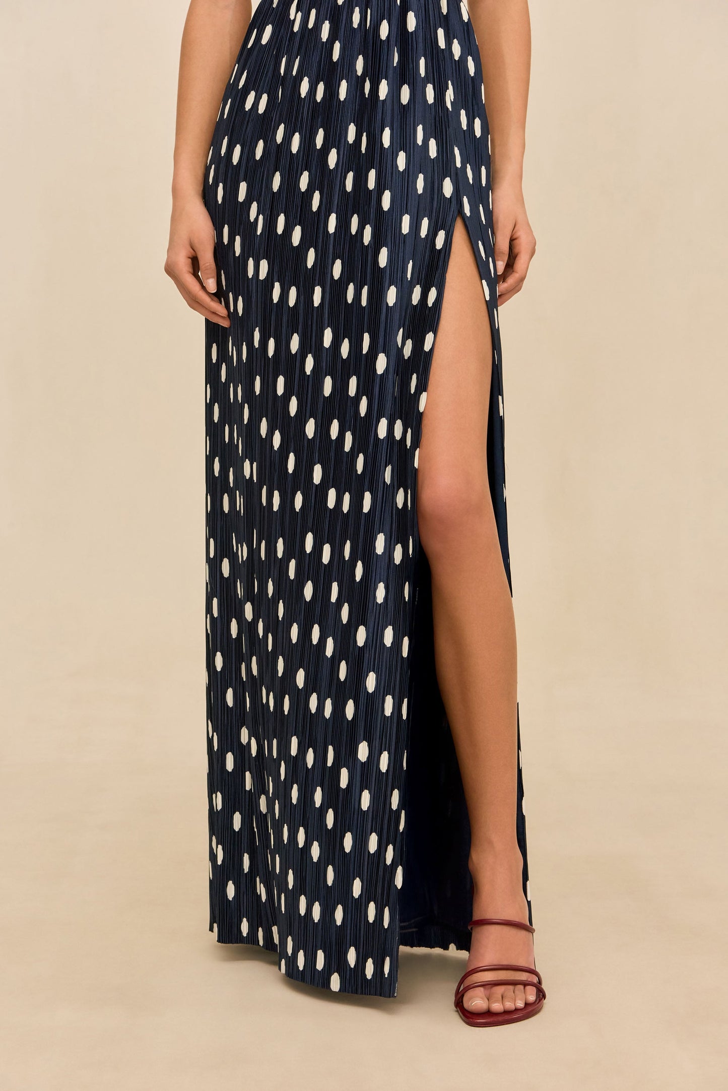 AASHVI GOWN - SMALL DOT DEEP LAKE