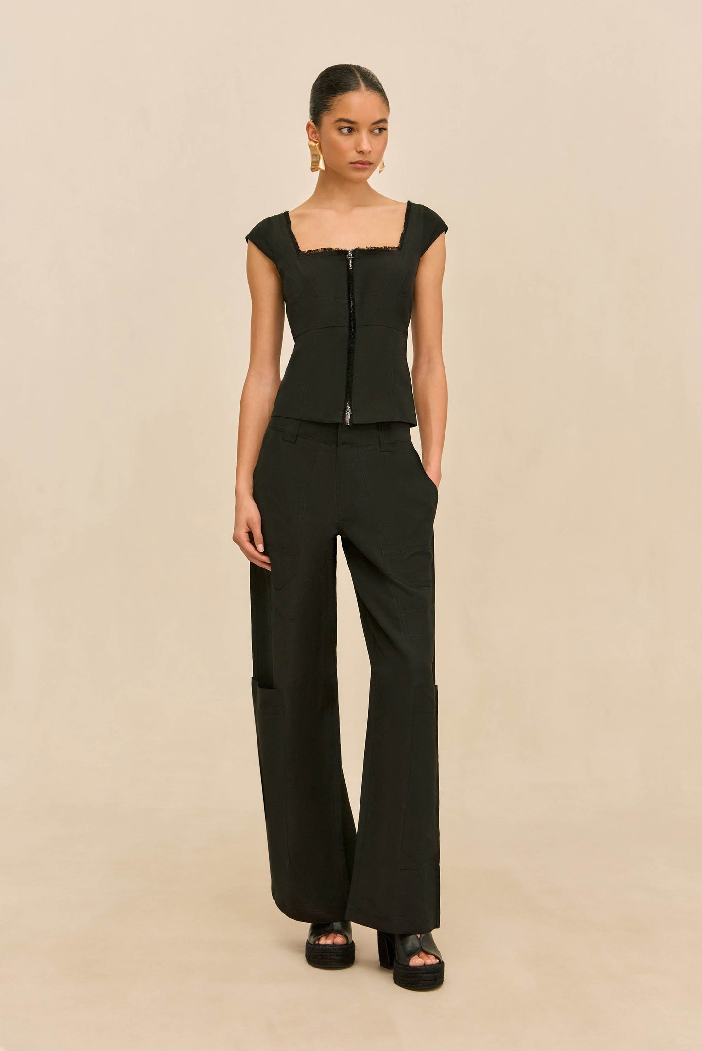 CELESTIA TOP - BLACK