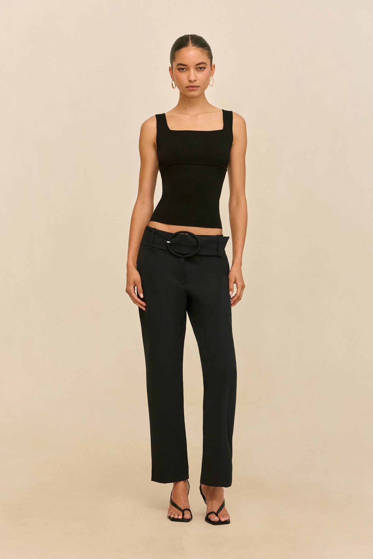 LEVI KNIT TOP - BLACK