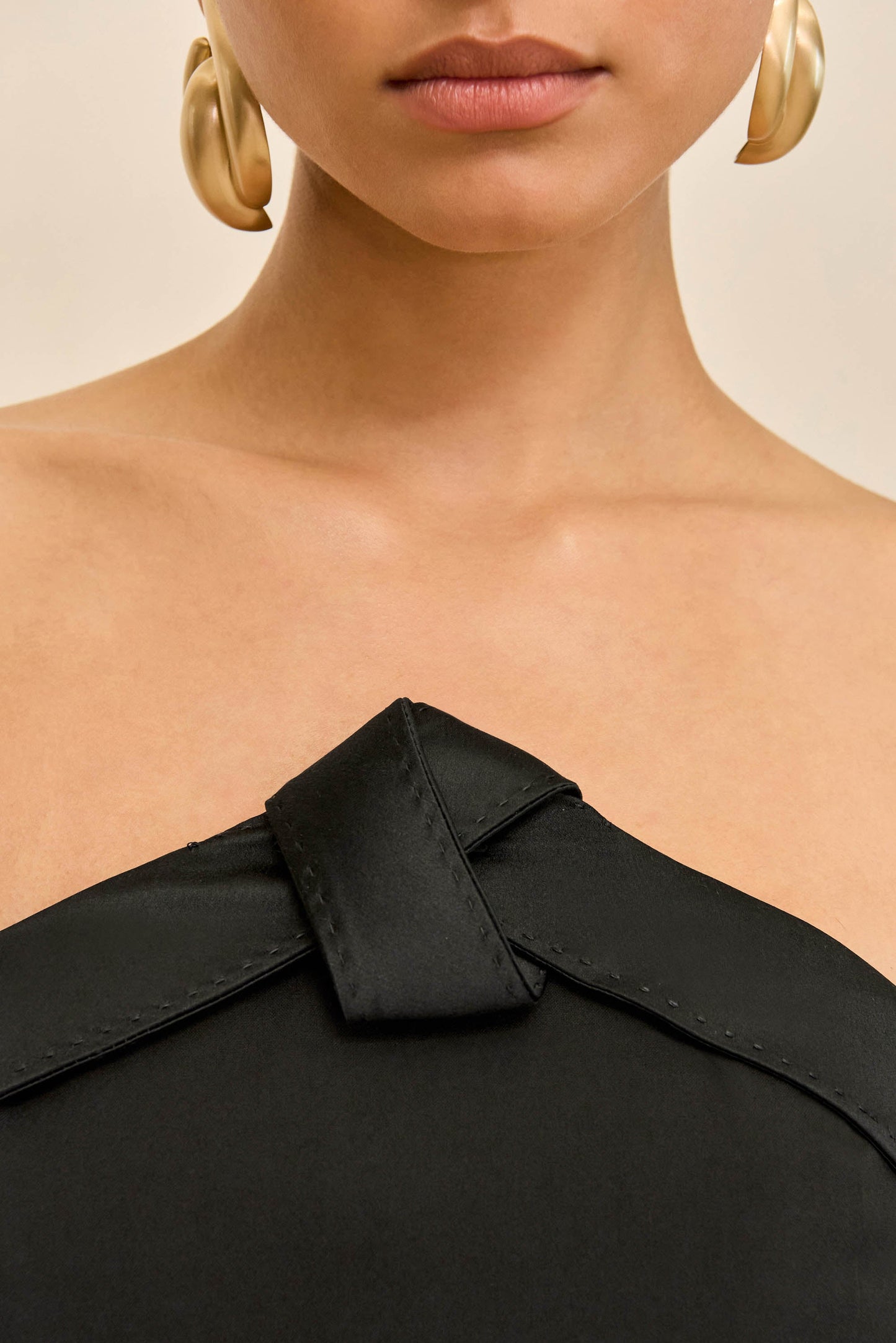 AMANAH GOWN - BLACK