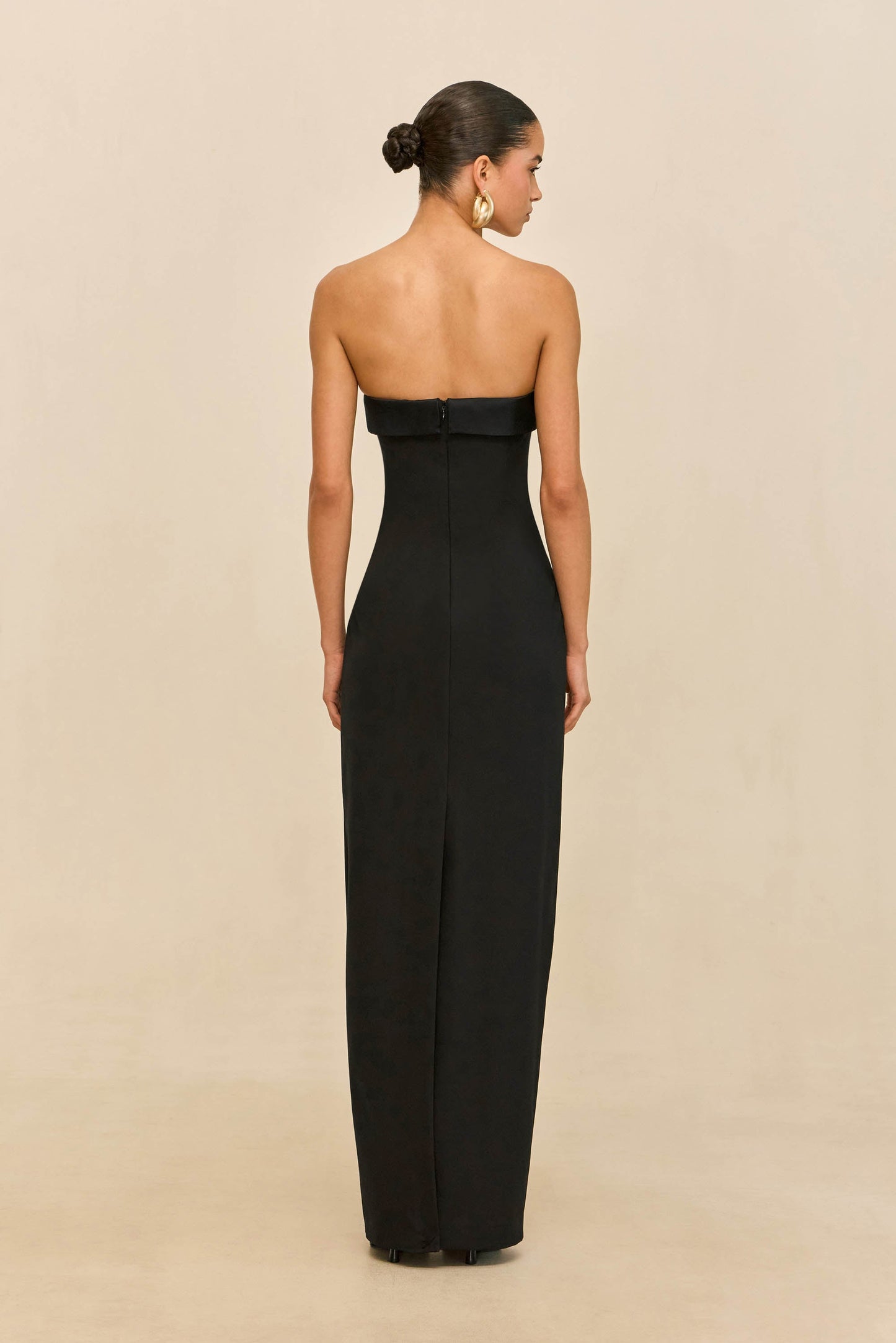 AMANAH GOWN - BLACK