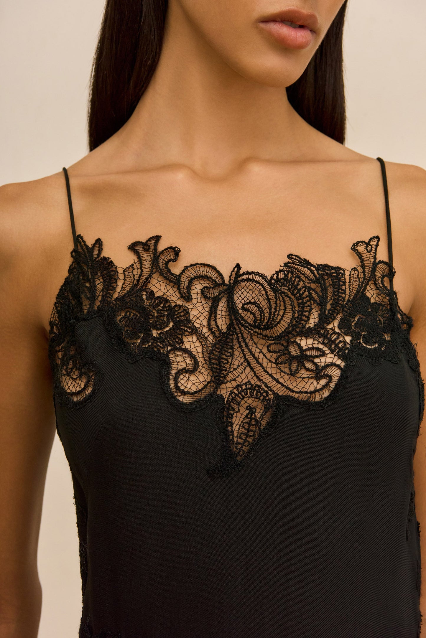 ARCADIA GOWN - BLACK