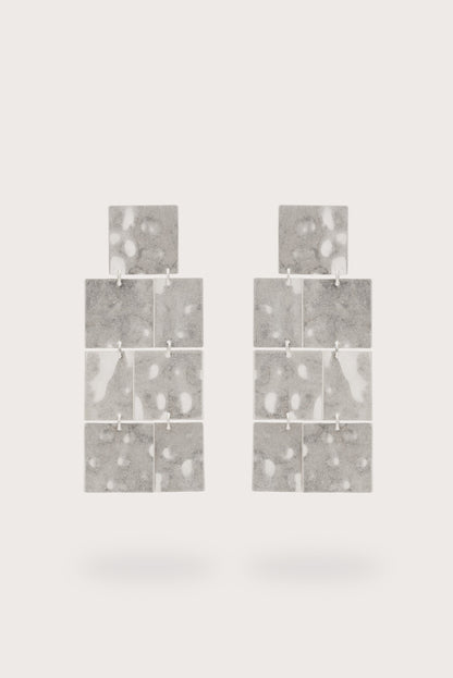 EVELIS EARRING - ANTIQUE SILVER