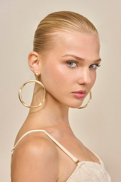 SERENA EARRING - BRUSHED BRASS