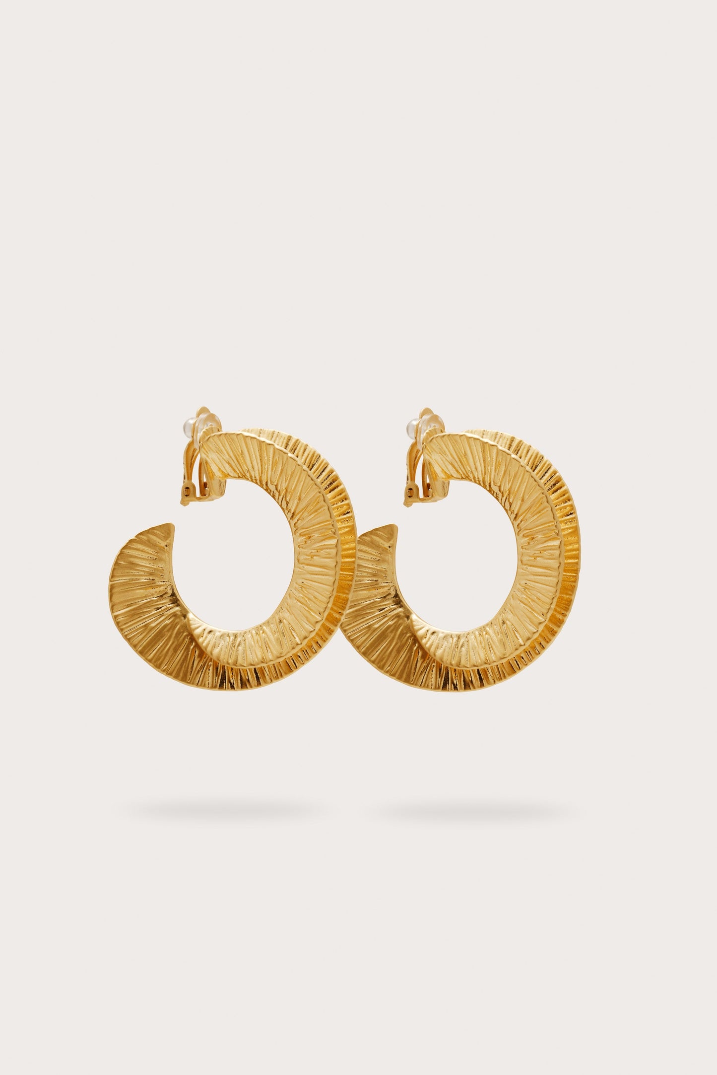 REN LARGE HOOP EARRING - BRUSHED BRASS