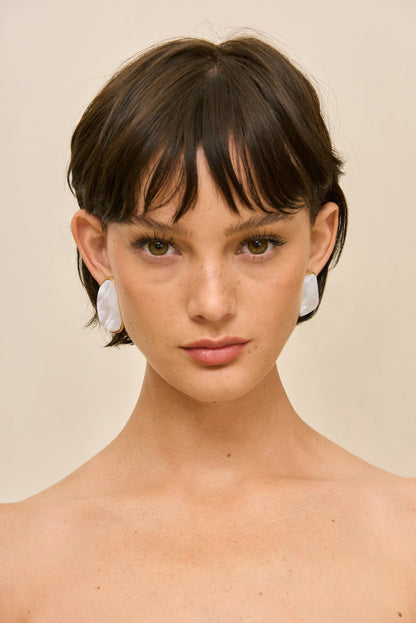 YUSRA EARRING - MOTHER OF PEARL